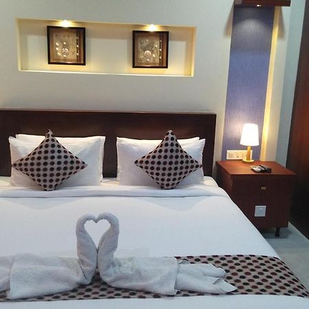 Rouba Residency Hotel Ponnāni المظهر الخارجي الصورة