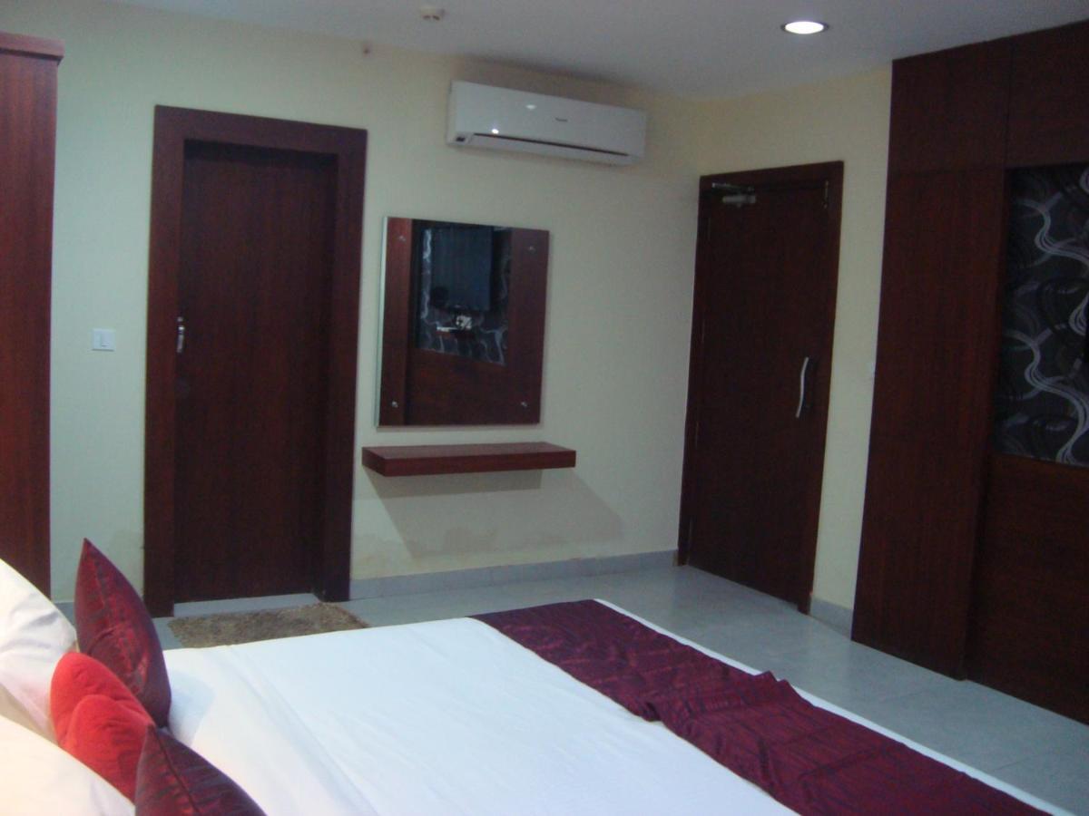 Rouba Residency Hotel Ponnāni المظهر الخارجي الصورة