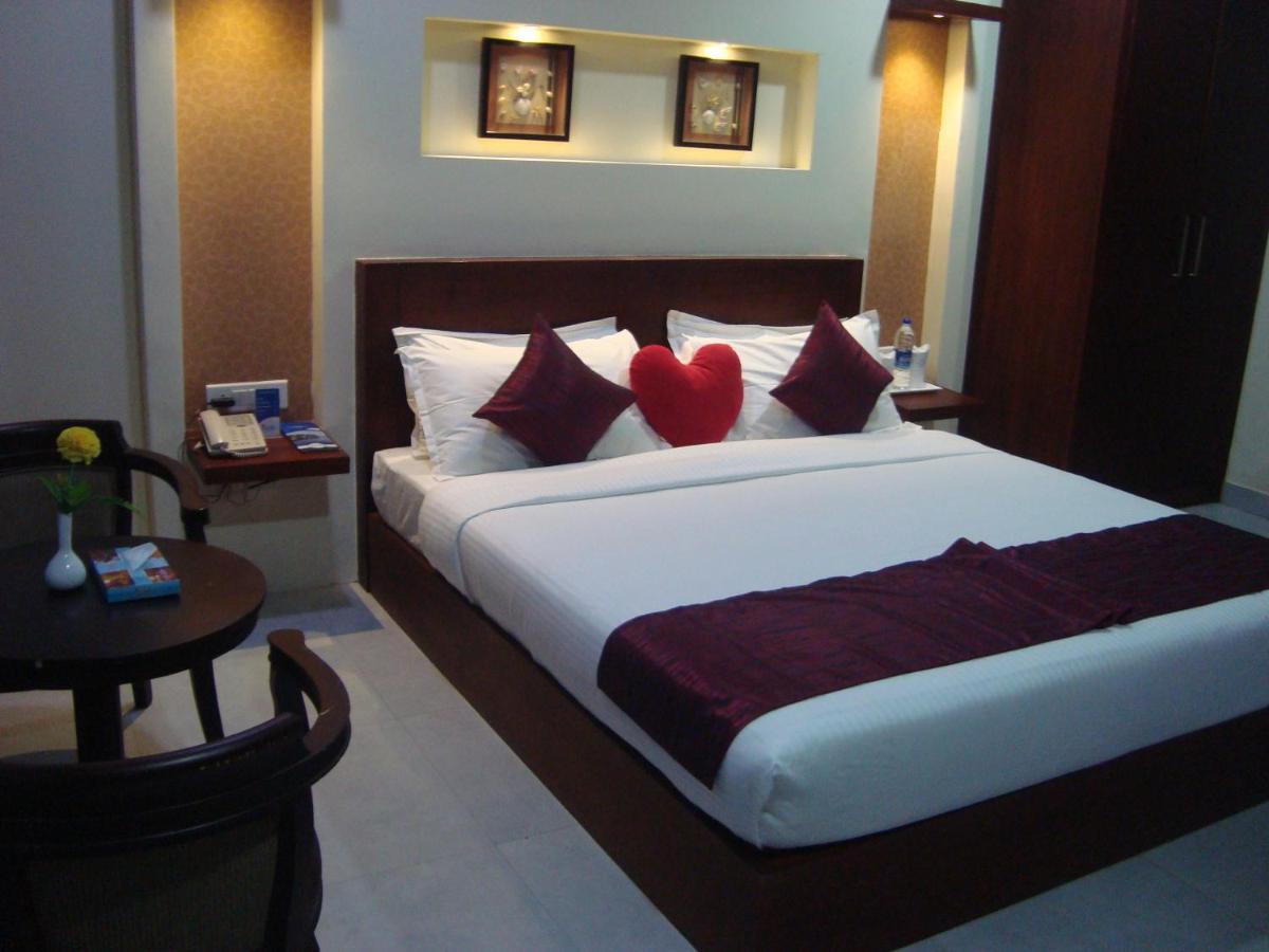 Rouba Residency Hotel Ponnāni المظهر الخارجي الصورة