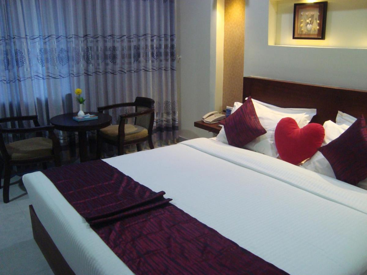 Rouba Residency Hotel Ponnāni المظهر الخارجي الصورة