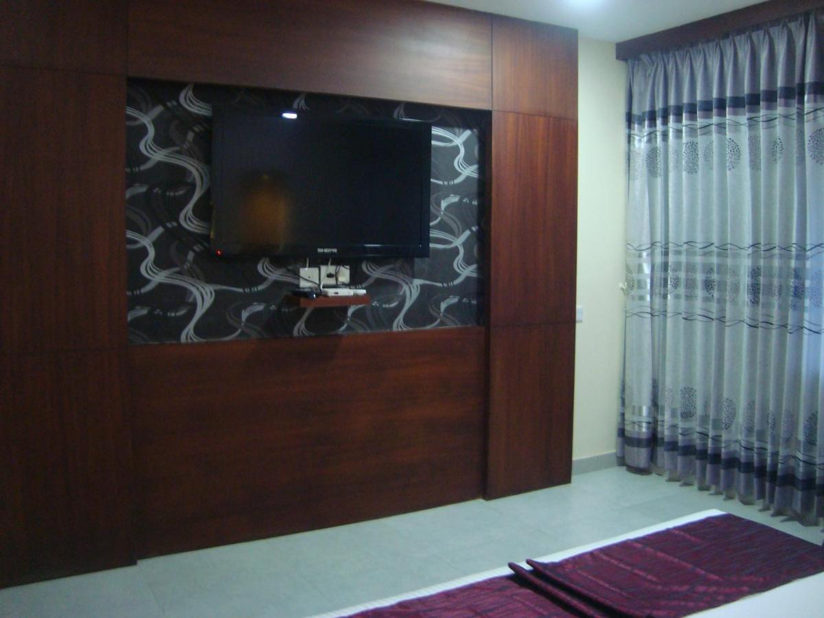 Rouba Residency Hotel Ponnāni المظهر الخارجي الصورة